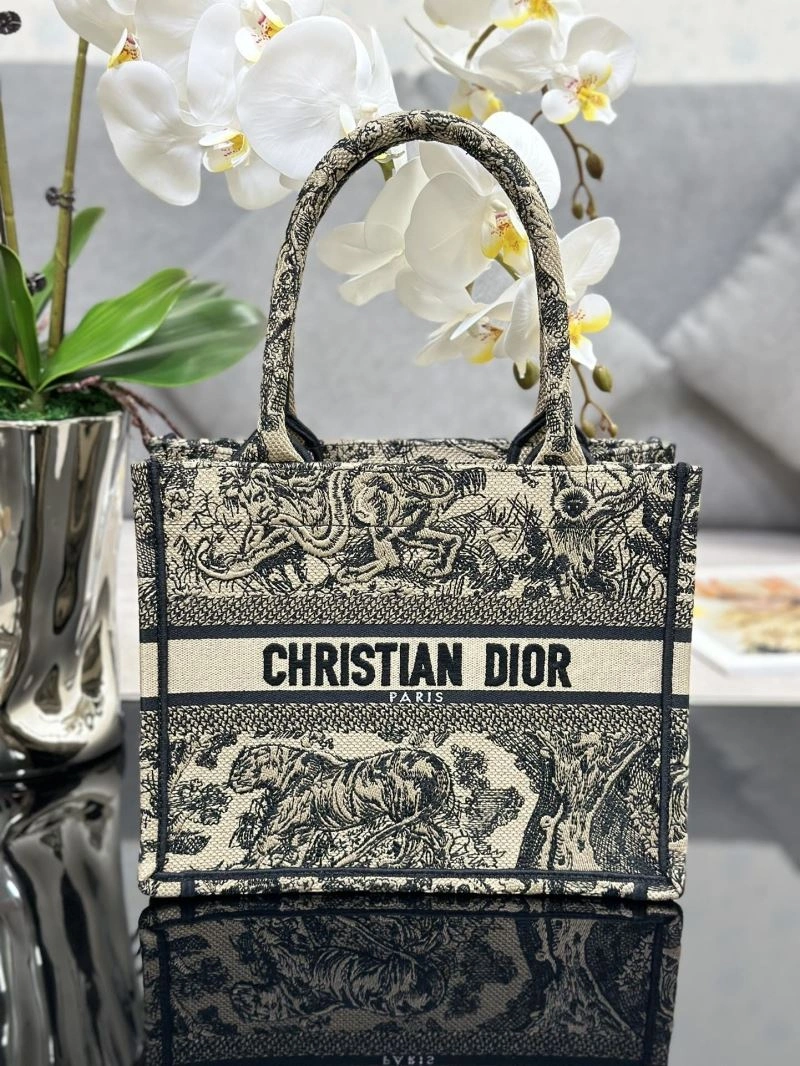 Christian Dior Shopping Bags WeatherProof 70367