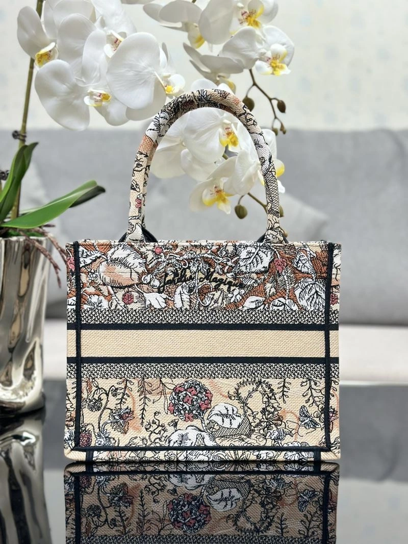 FreshLook Christian Dior Shopping Bags 70319