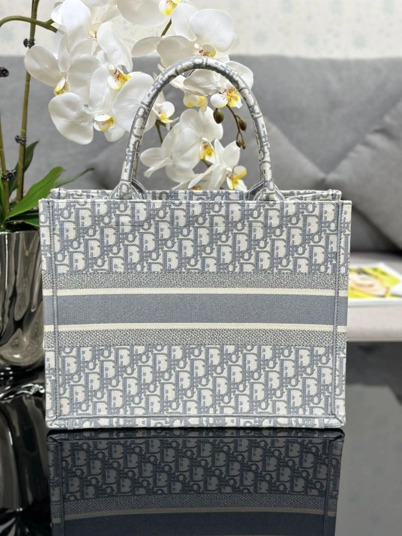 Youthful Christian Dior Shopping Bags 70310