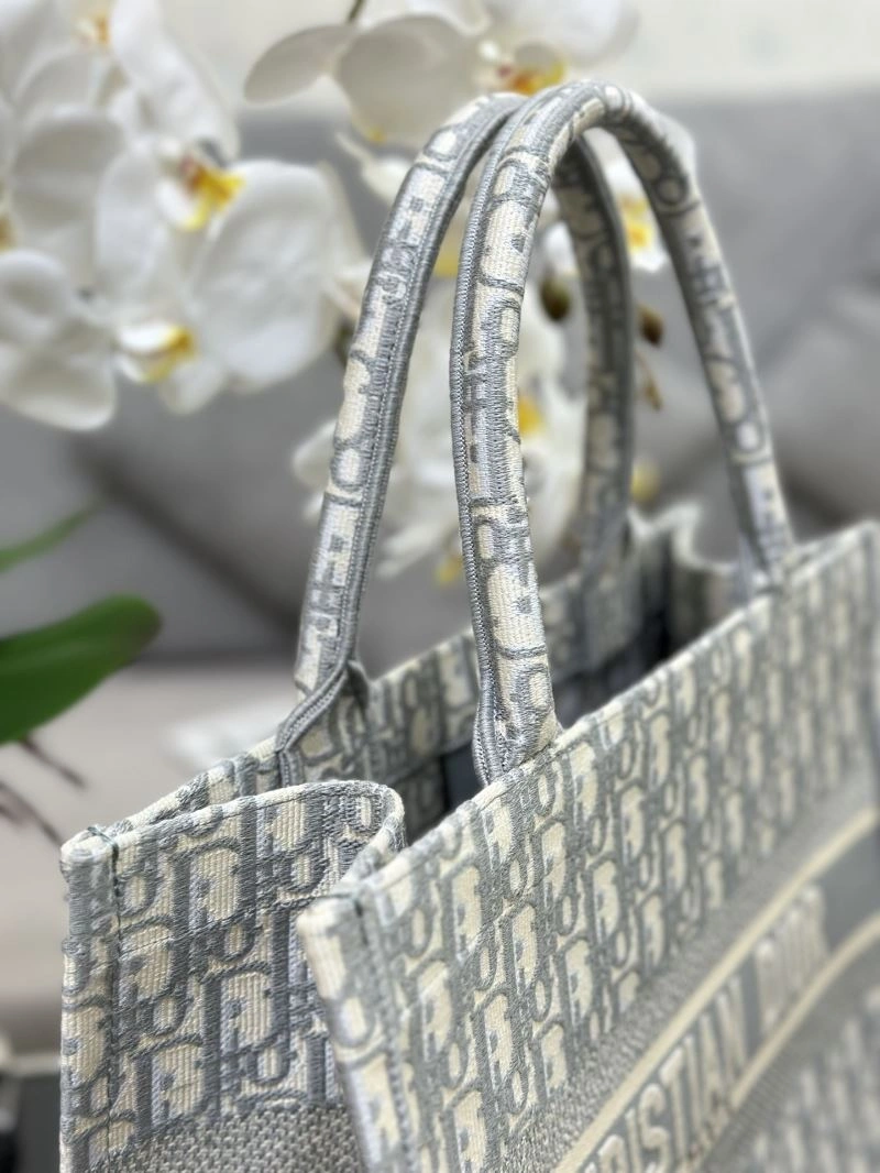 Youthful Christian Dior Shopping Bags 70310