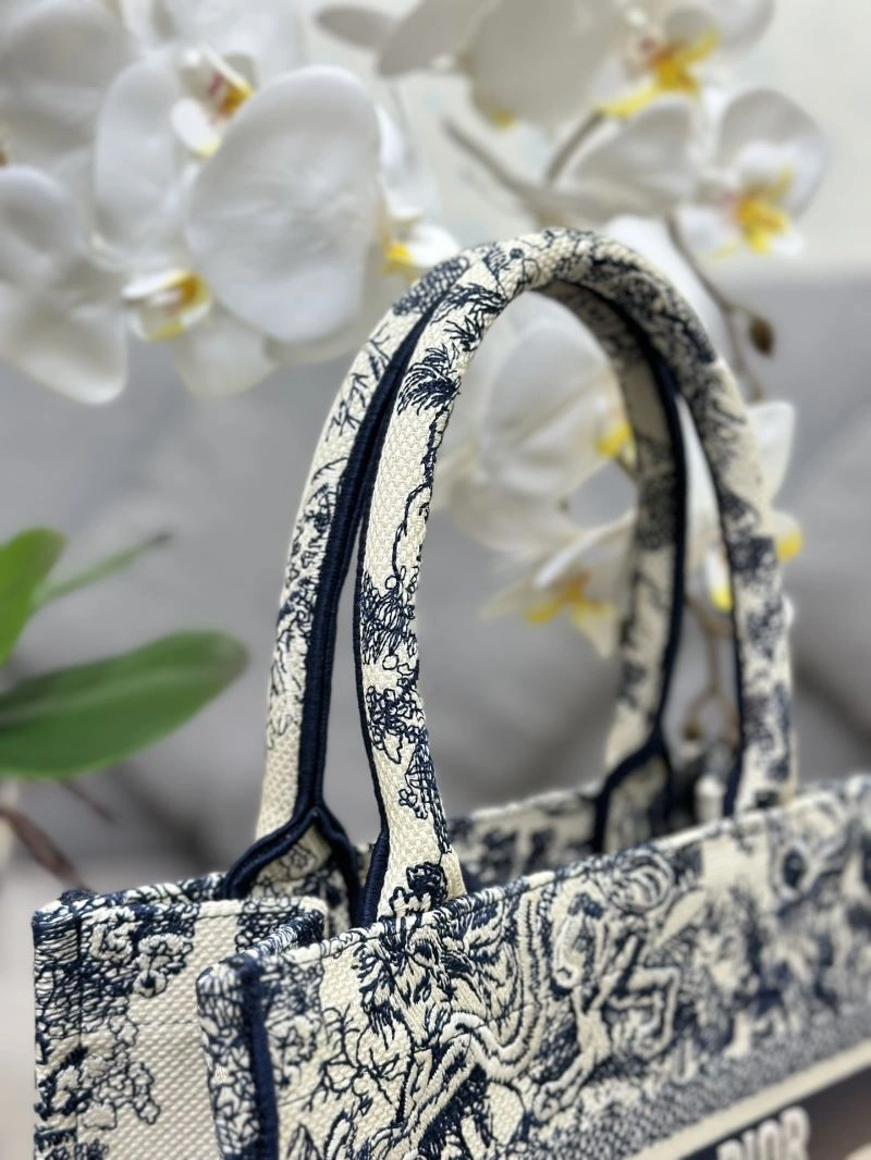 Durable Christian Dior Shopping Bags 70308