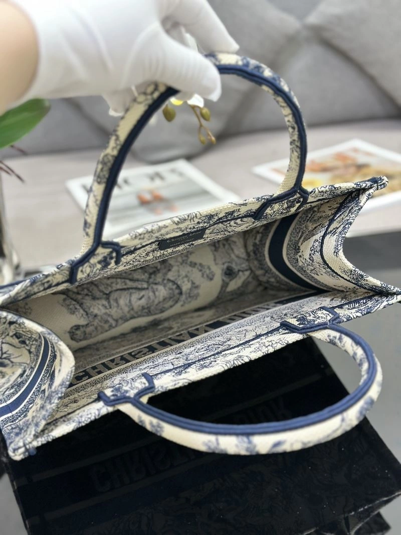 ComfortFit Christian Dior Shopping Bags 70333