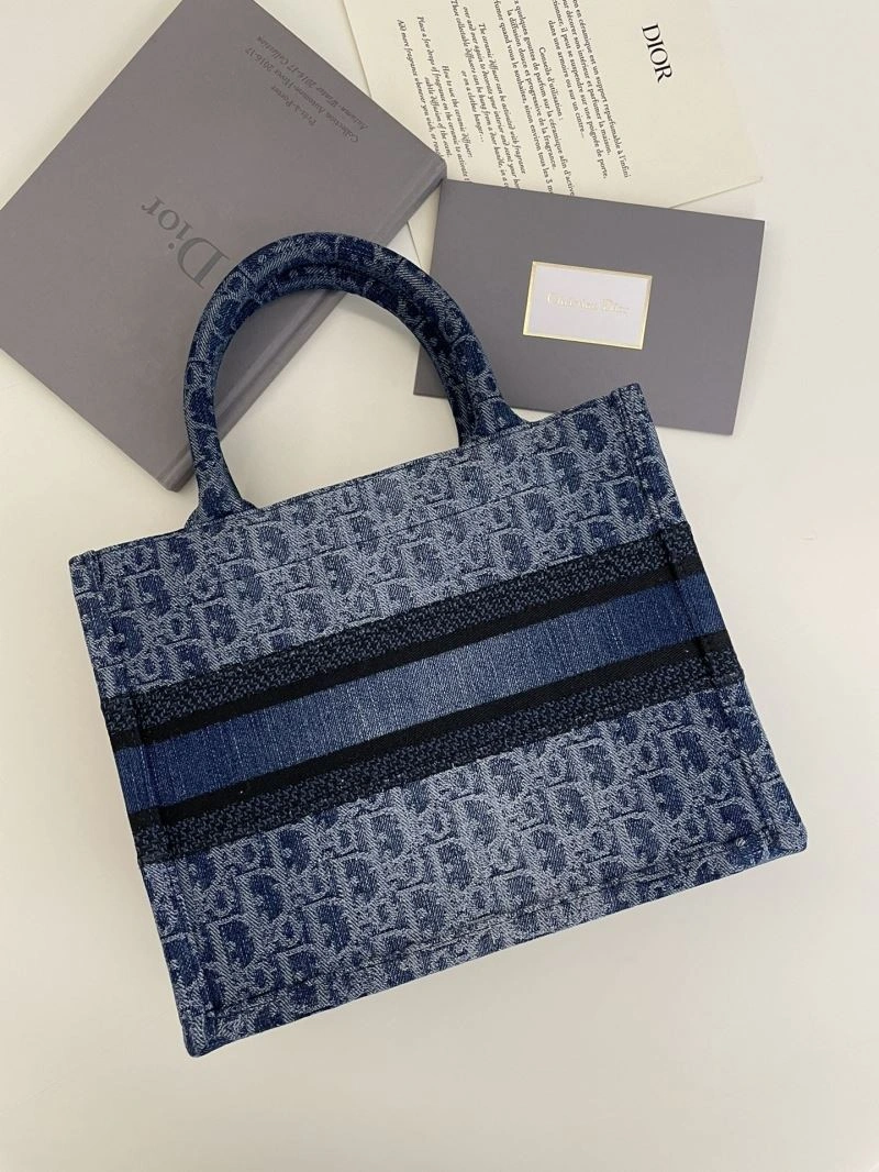 Christian Dior Shopping Bags Lightweight 70296