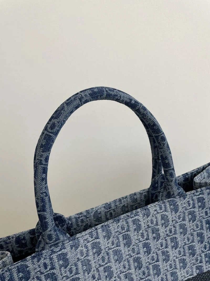 Lightweight Christian Dior Shopping Bags 70294