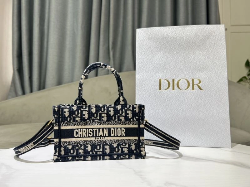 Christian Dior Shopping Bags Affordable 70328