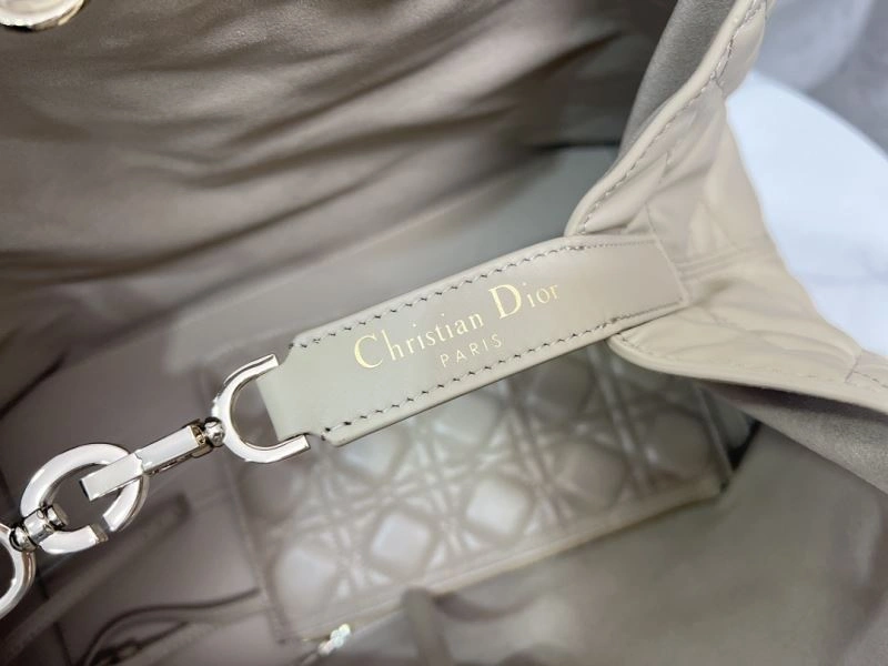 Christian Dior Shopping Bags Colorful 70298
