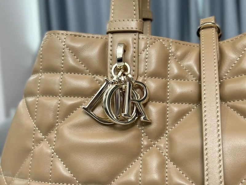 Christian Dior Shopping Bags Sustainable 70300