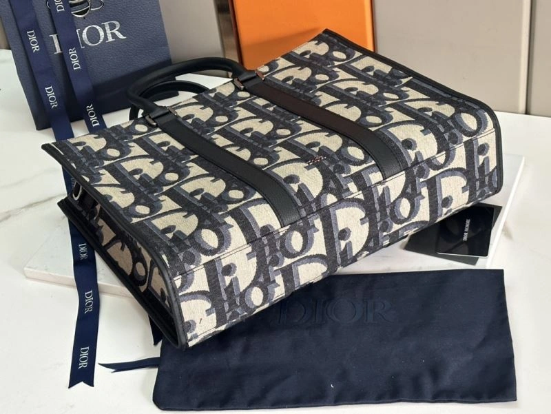 Attractive Christian Dior Shopping Bags 70285