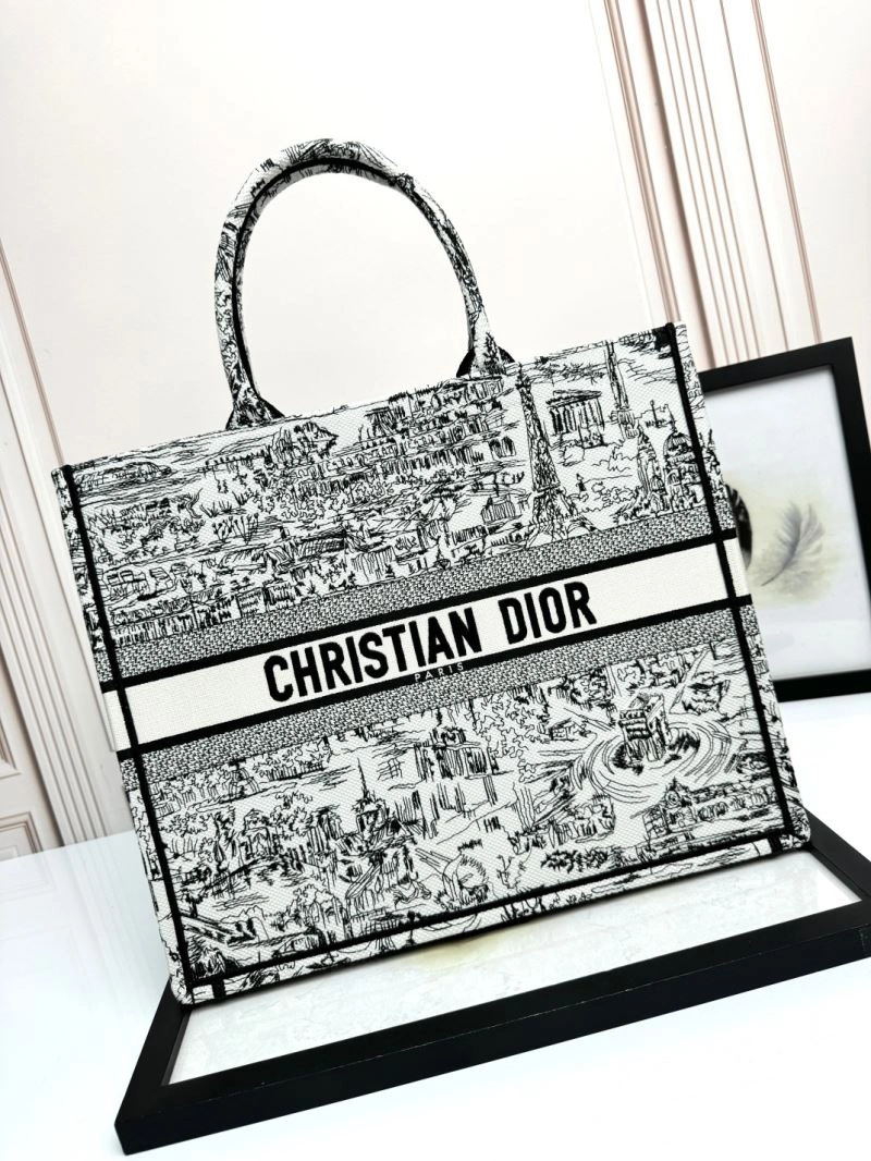 Christian Dior Shopping Bags Lightweight 70282