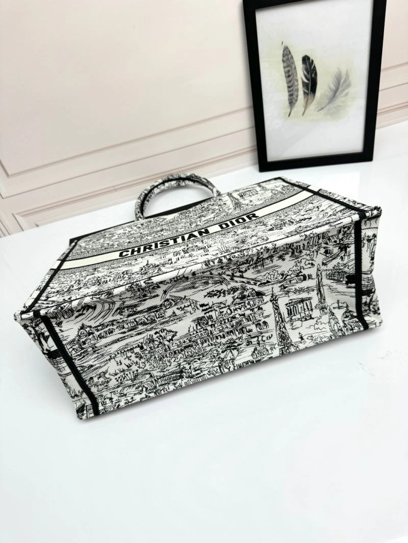Christian Dior Shopping Bags Lightweight 70282