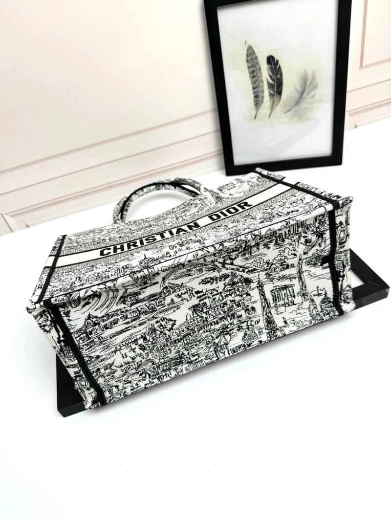 FlexibleFit Christian Dior Shopping Bags 70283
