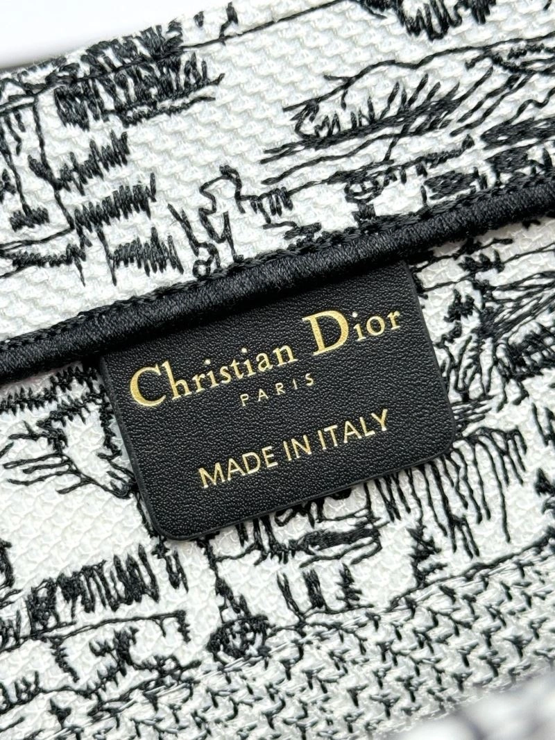 FlexibleFit Christian Dior Shopping Bags 70283