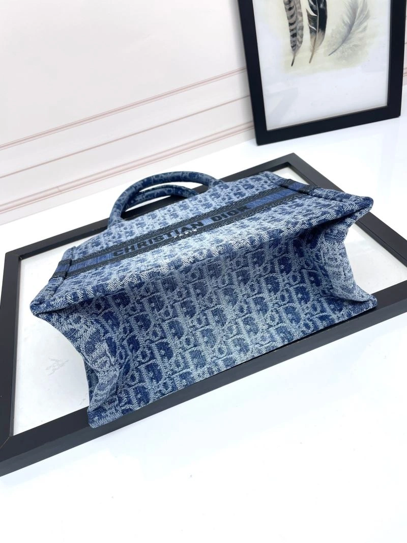 Christian Dior Shopping Bags Soft 70311