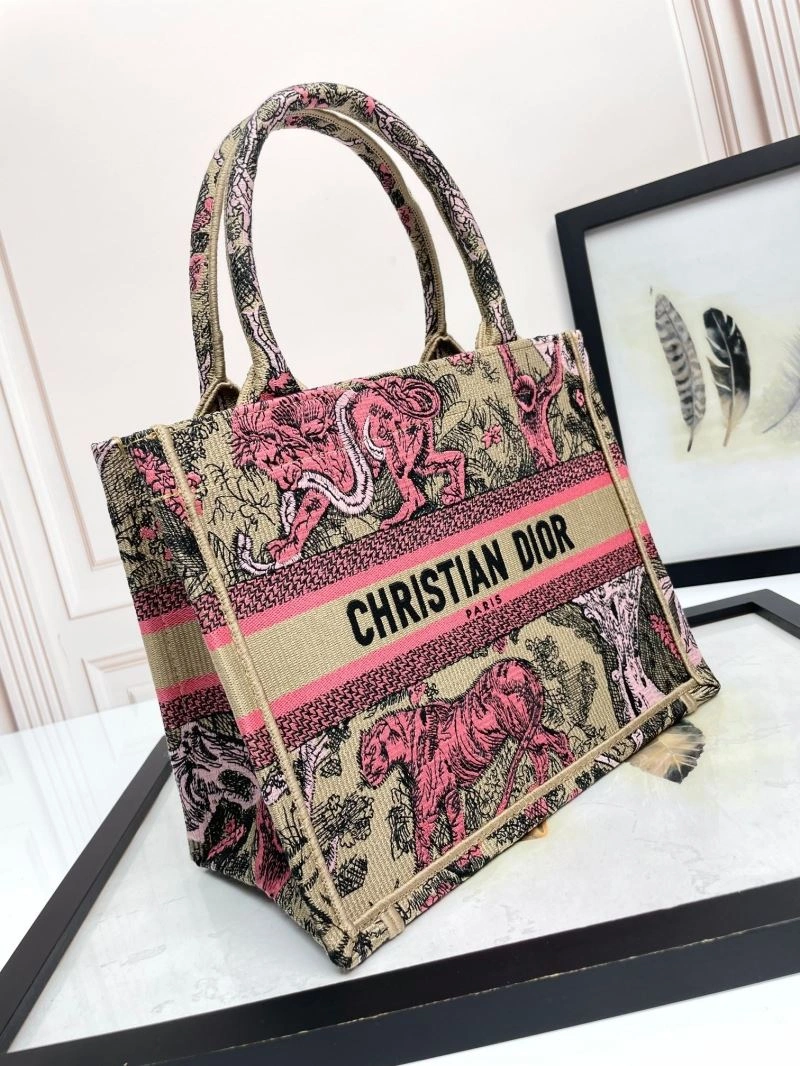Contemporary Christian Dior Shopping Bags 70277