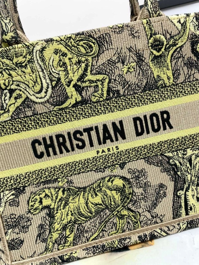 Christian Dior Shopping Bags FreshLook 70276
