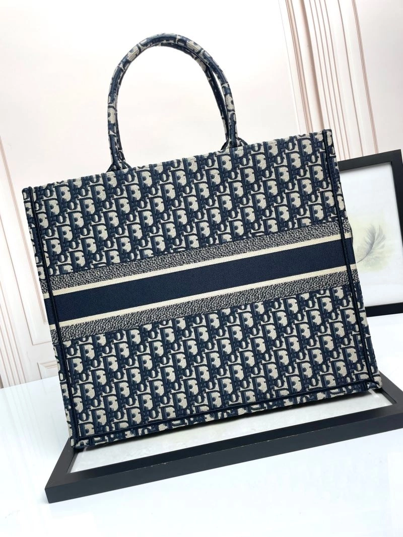 Christian Dior Shopping Bags Cozy 70268