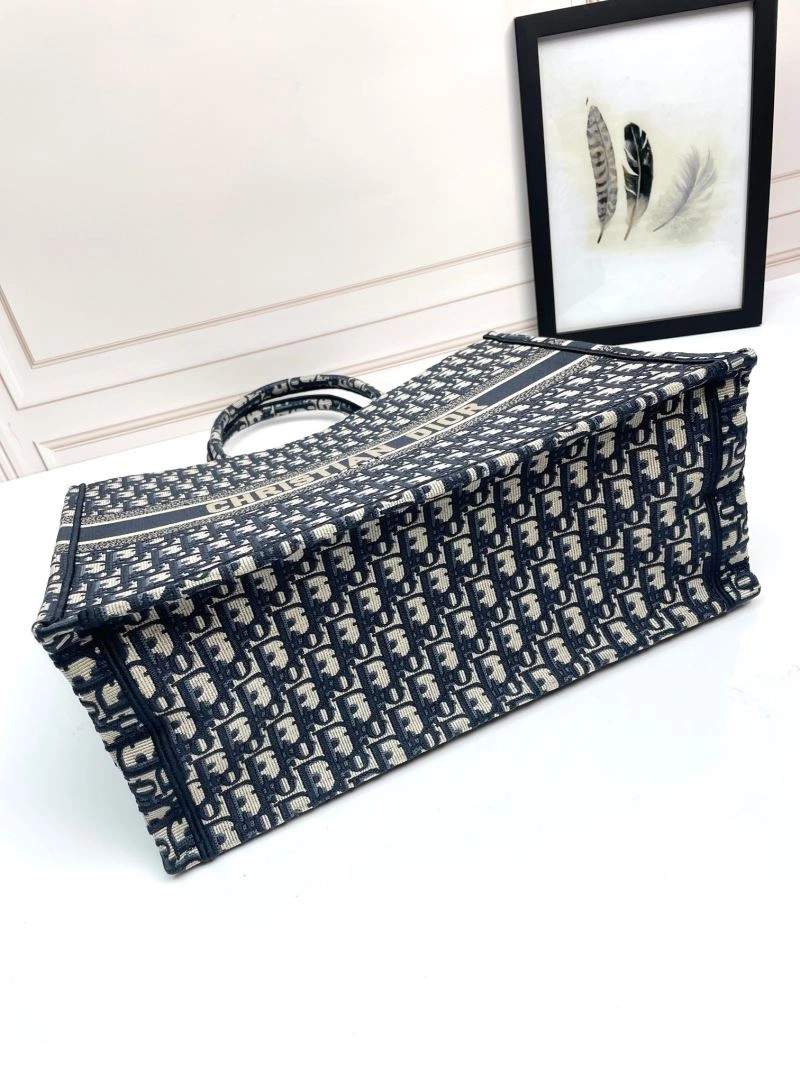 Christian Dior Shopping Bags Cozy 70268