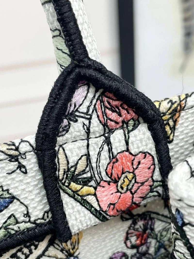 Christian Dior Shopping Bags Cozy 70273