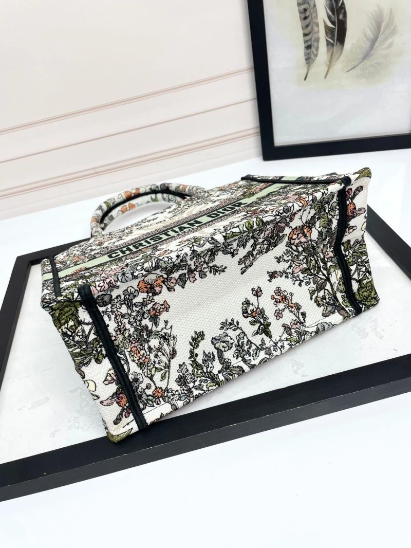 Christian Dior Shopping Bags Versatile 70266