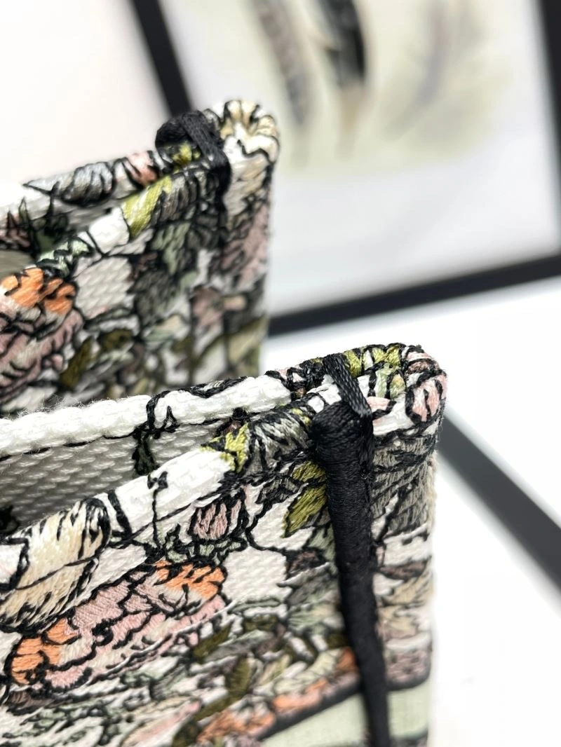 Christian Dior Shopping Bags Versatile 70266