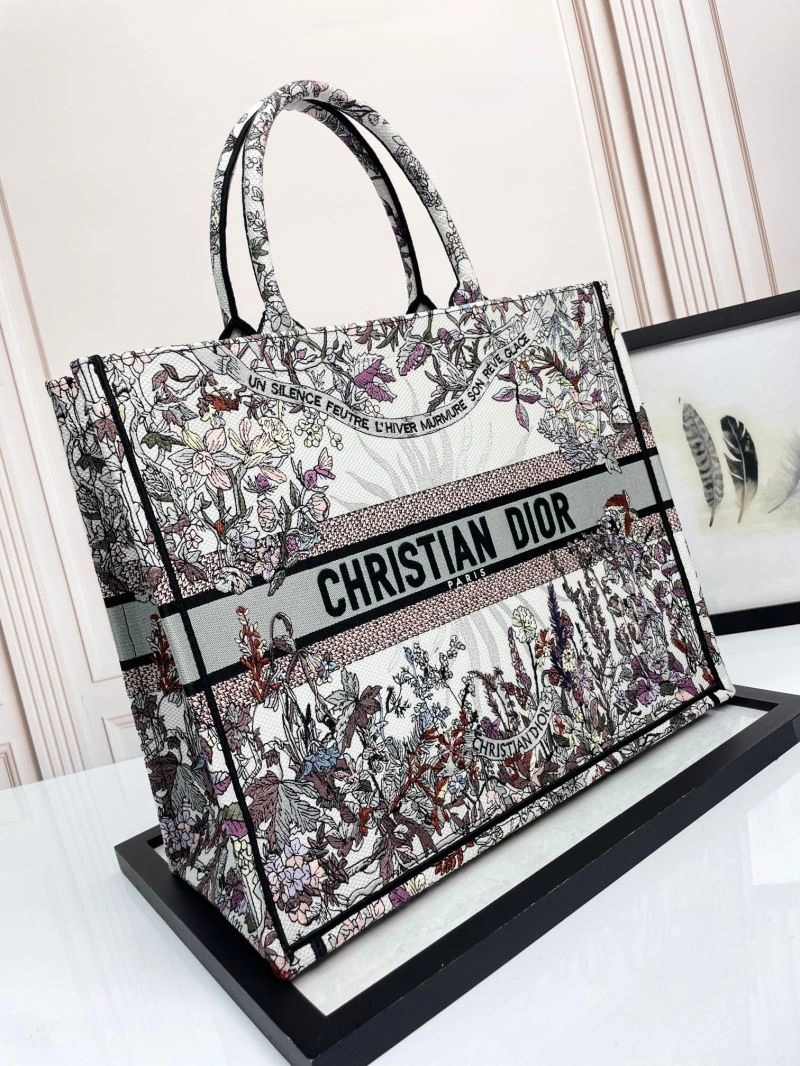 Compact Christian Dior Shopping Bags 70289