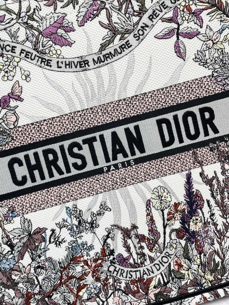 Compact Christian Dior Shopping Bags 70289