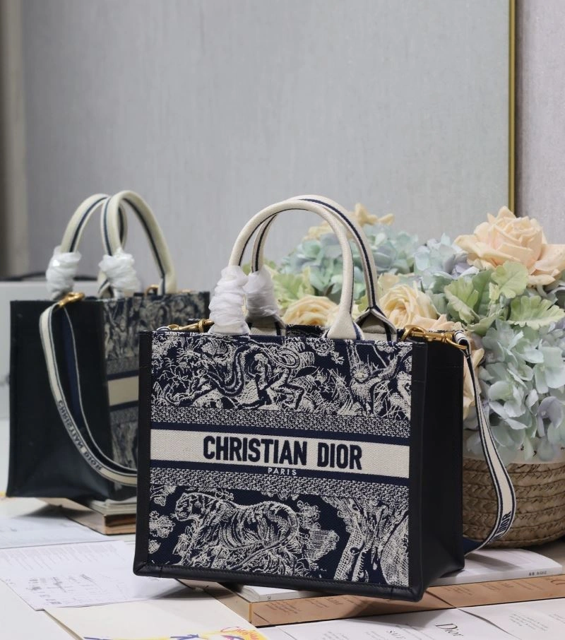 Christian Dior Shopping Bags SunProtective 70255