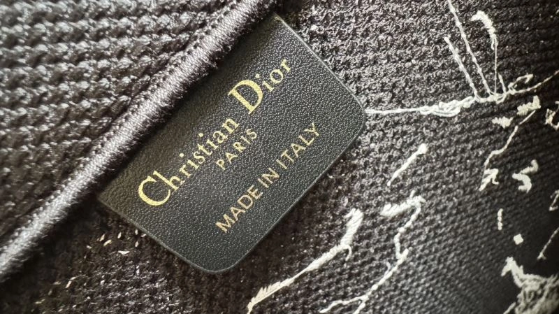 Unique Christian Dior Shopping Bags 70254