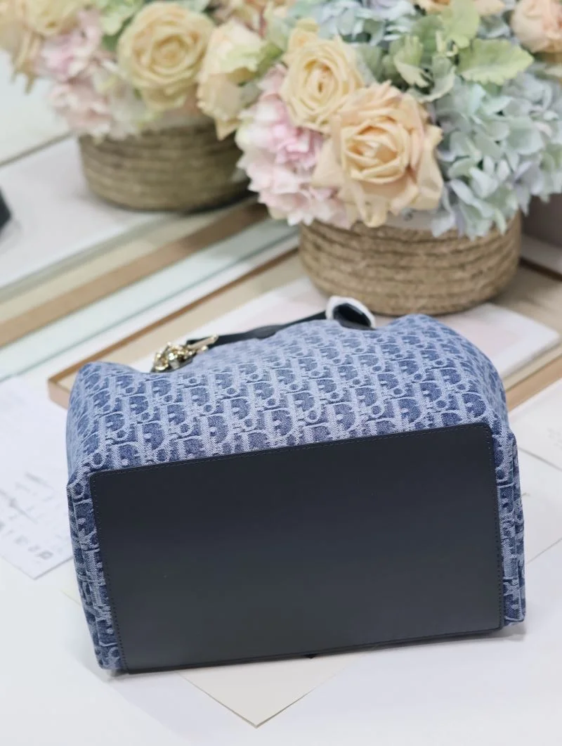 Christian Dior Shopping Bags TimelessDesign 37699