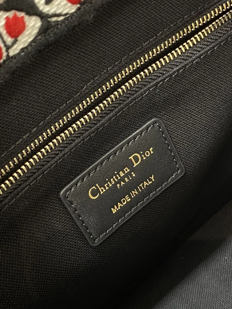 Christian Dior Shopping Bags TechFriendly 66645