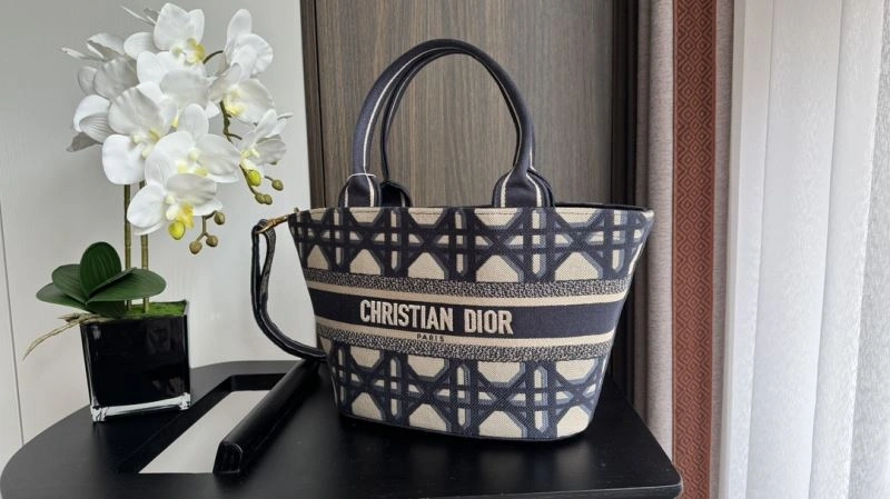 Christian Dior Shopping Bags Supportive 66635