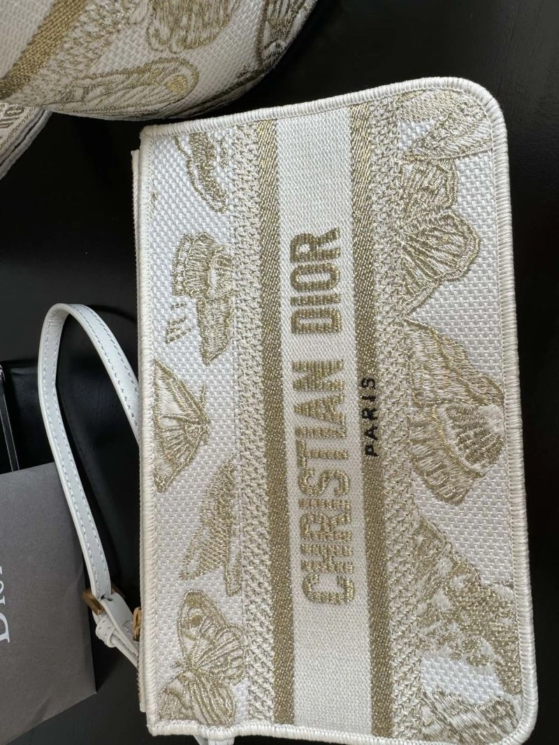 Christian Dior Shopping Bags TechFriendly 66638