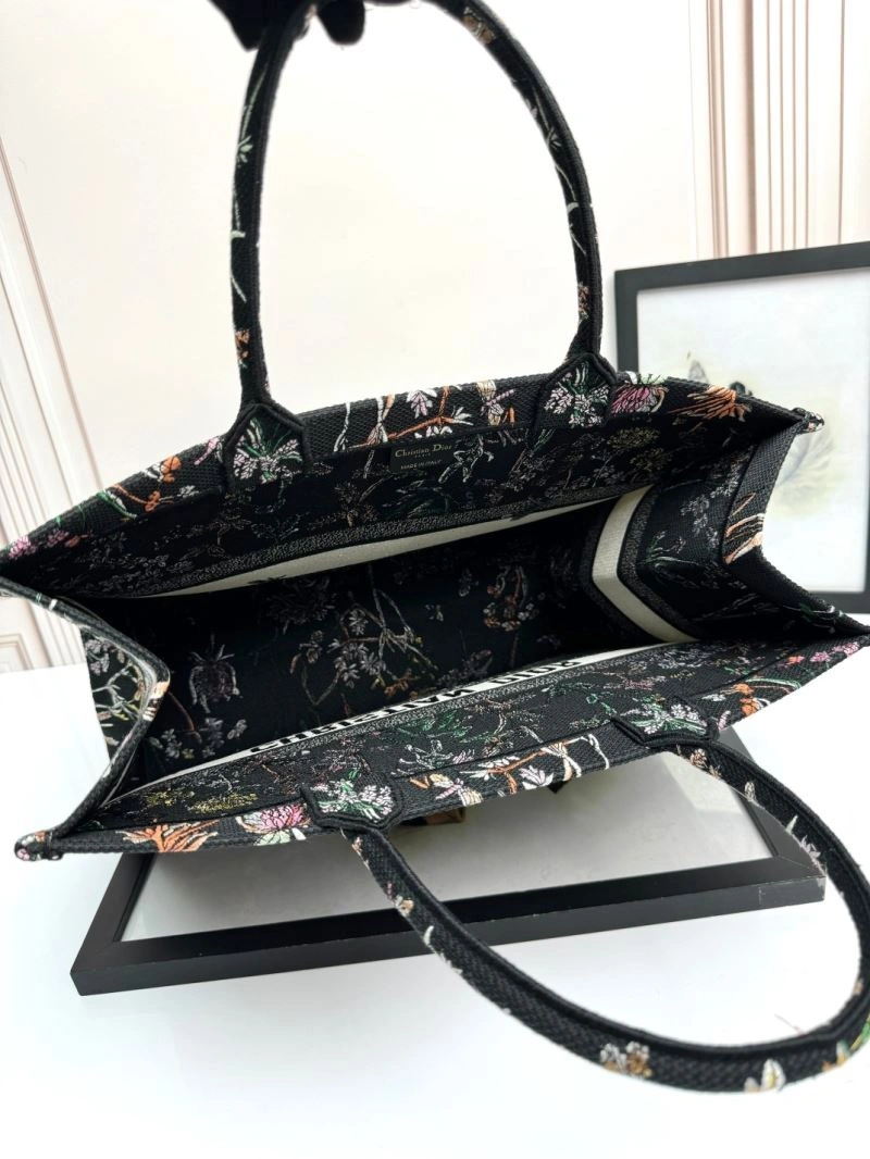Attractive Christian Dior Shopping Bags 66643