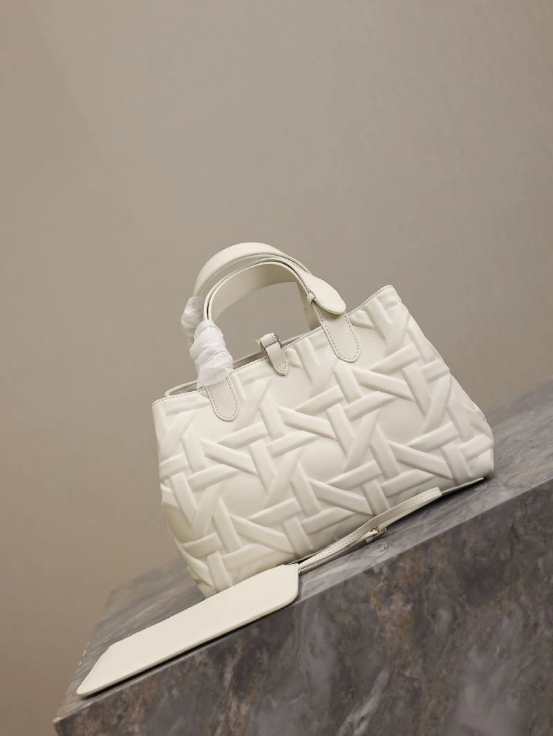 Unisex Christian Dior Shopping Bags 66693