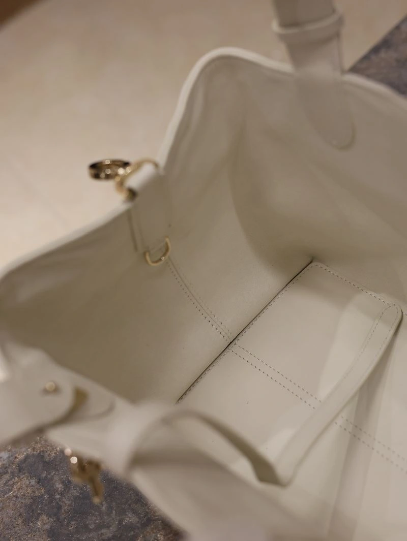 Unisex Christian Dior Shopping Bags 66693