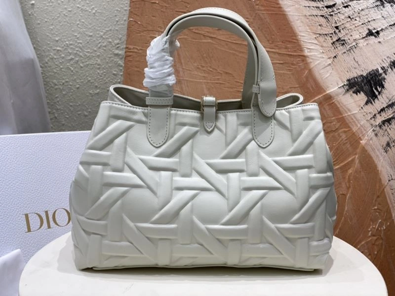 Christian Dior Shopping Bags Fashionable 66621