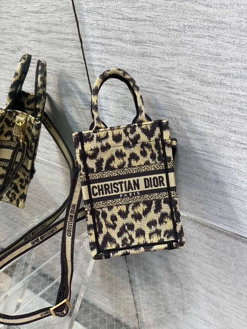 Christian Dior Shopping Bags ComfortFit 66659