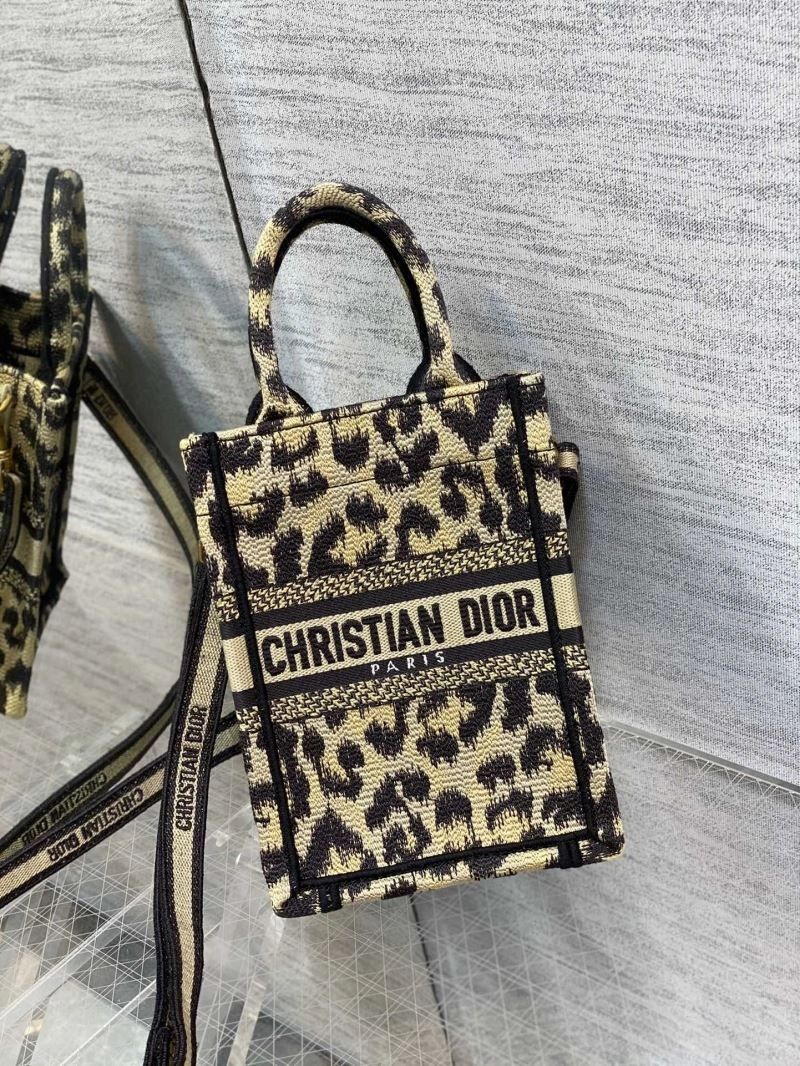 Christian Dior Shopping Bags ComfortFit 66659