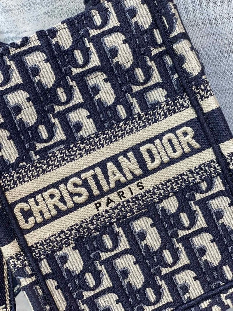 QuickDry Christian Dior Shopping Bags 66609