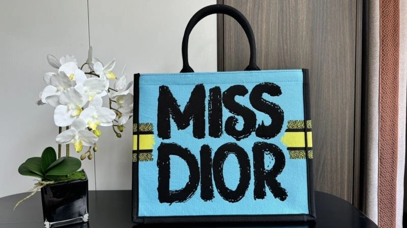 Christian Dior Shopping Bags Contemporary 66608