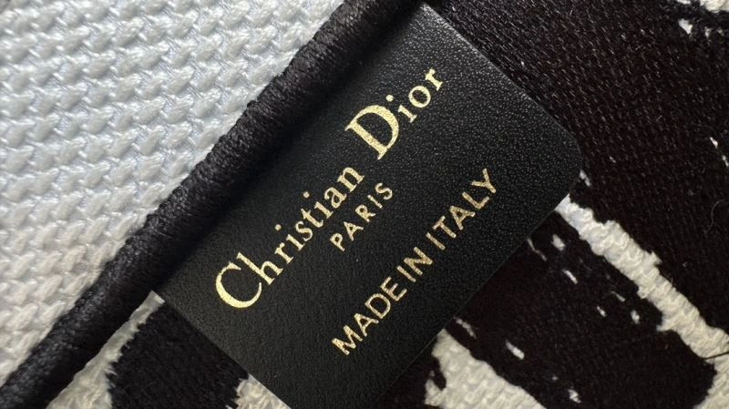 Christian Dior Shopping Bags Minimalist 66647