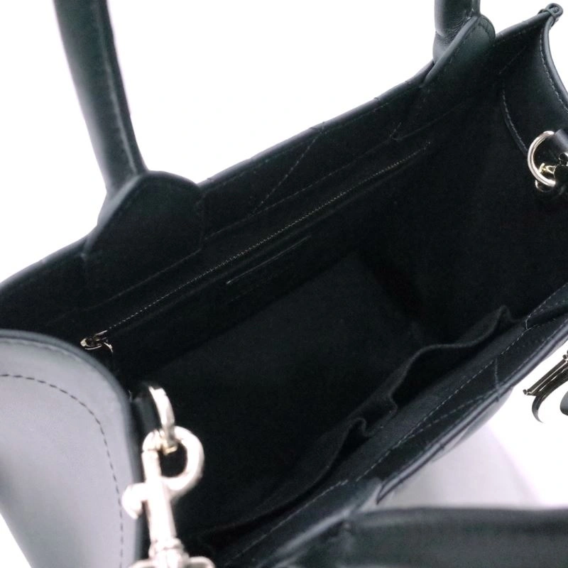 Sleek Christian Dior Shopping Bags 66676