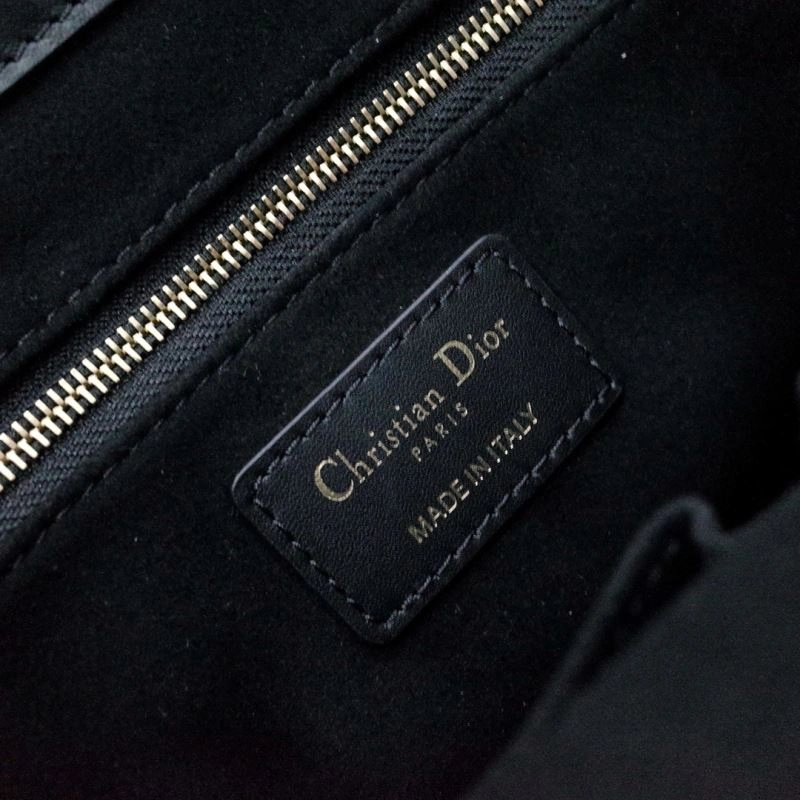 Sleek Christian Dior Shopping Bags 66676