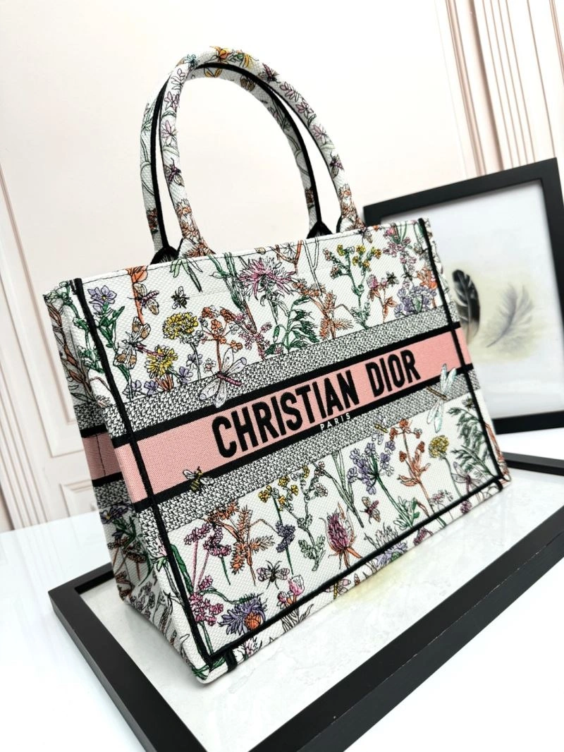 Christian Dior Shopping Bags TechFriendly 66631