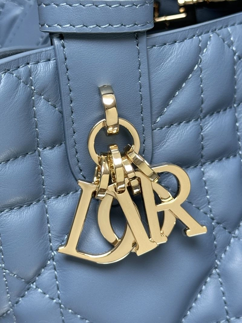 Christian Dior Shopping Bags Minimalist 63908