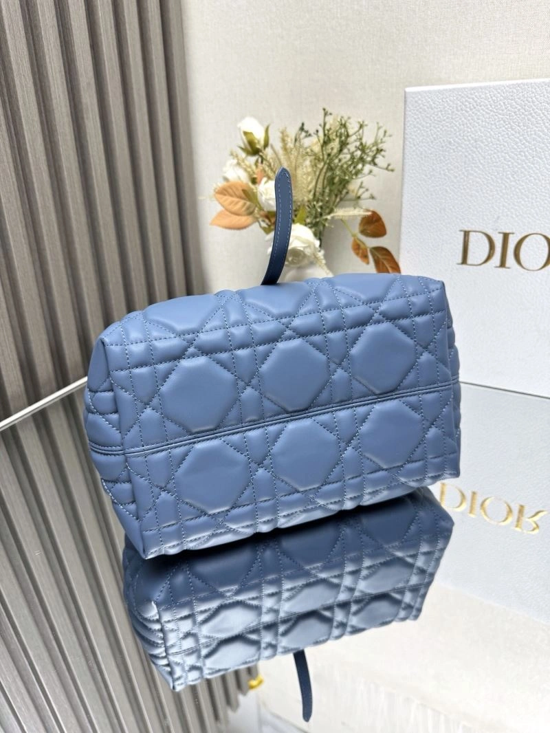 Christian Dior Shopping Bags Minimalist 63908