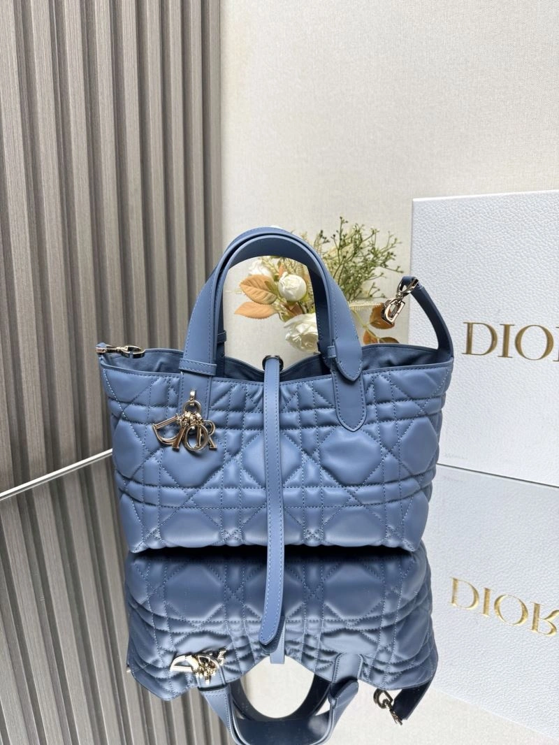 Christian Dior Shopping Bags Minimalist 63908