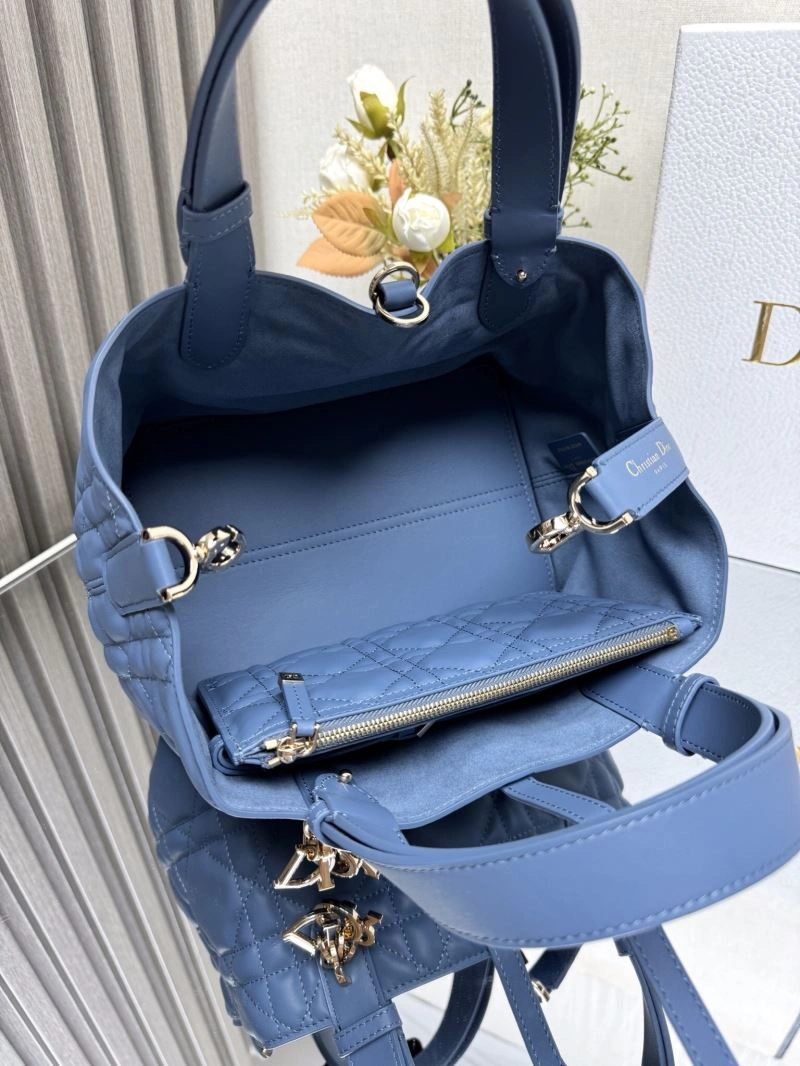 Christian Dior Shopping Bags Minimalist 63908
