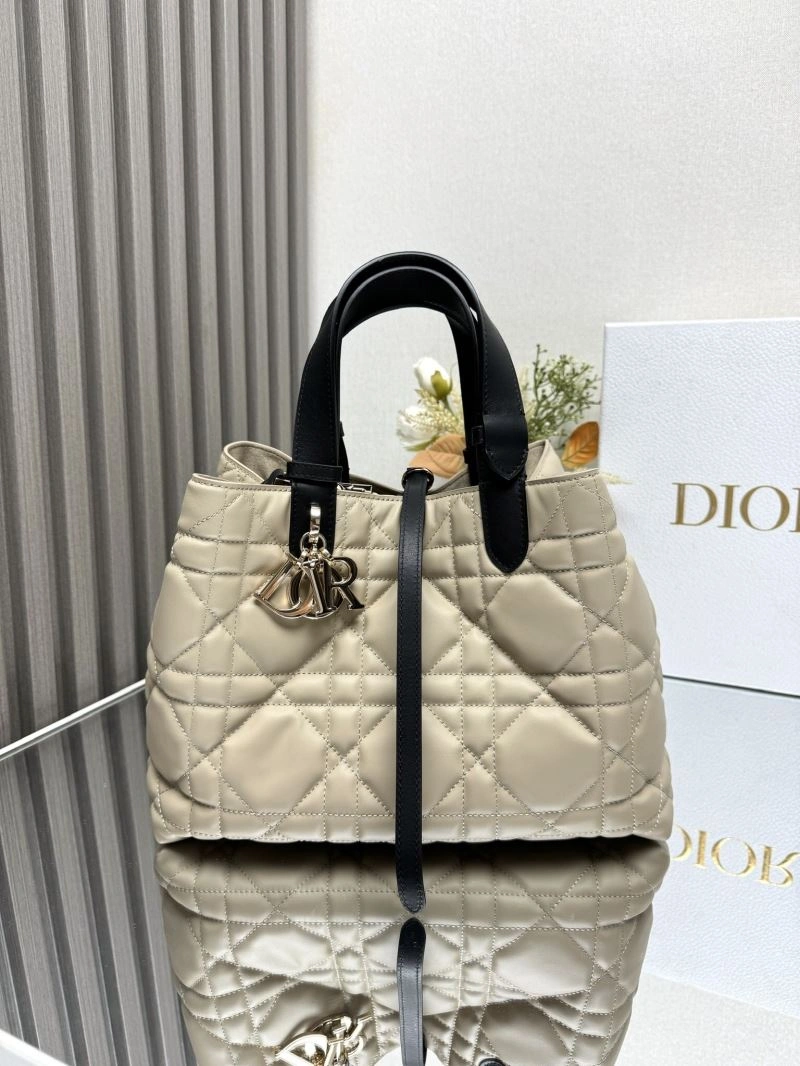 Christian Dior Shopping Bags EasyMatch 63911