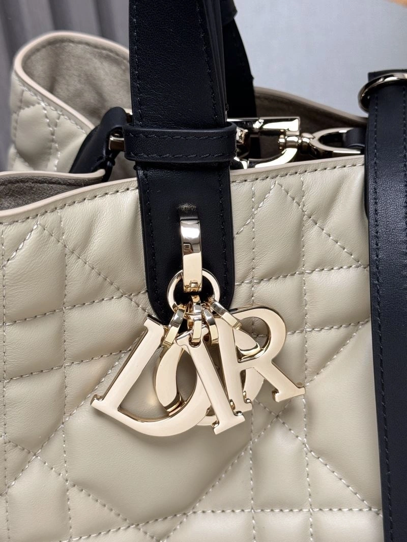 Christian Dior Shopping Bags EasyMatch 63911